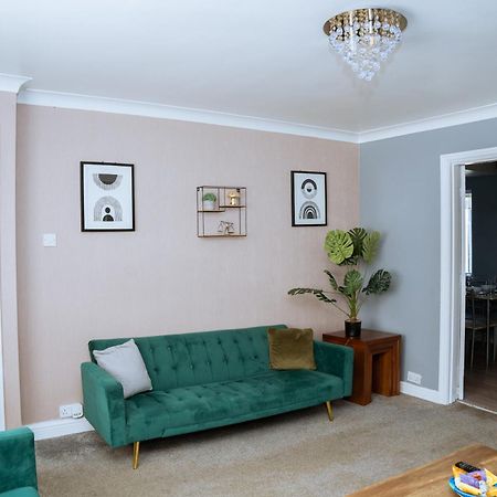 Modern 3Bed Home With Hot Tub Leeds  Kültér fotó