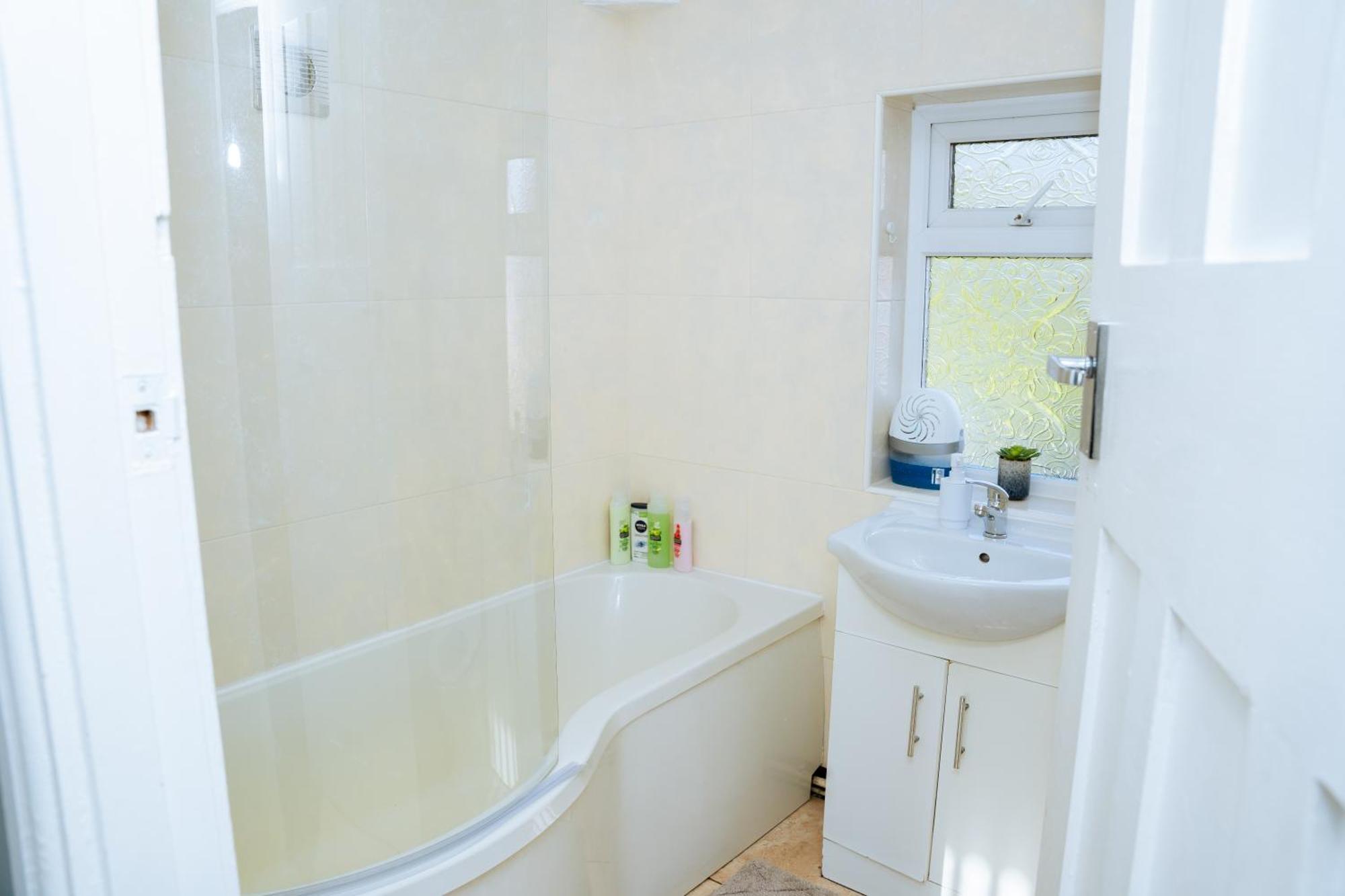 Modern 3Bed Home With Hot Tub Leeds  Kültér fotó